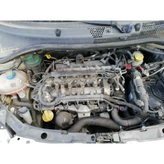 FIAT NUOVA 500 (150) '2010 BY DIESEL BLANCO MARFIL
