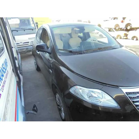 LANCIA YPSILON (402) '2013 GOLD NEGRO