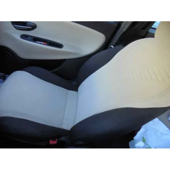 LANCIA YPSILON (402) '2013 GOLD NEGRO