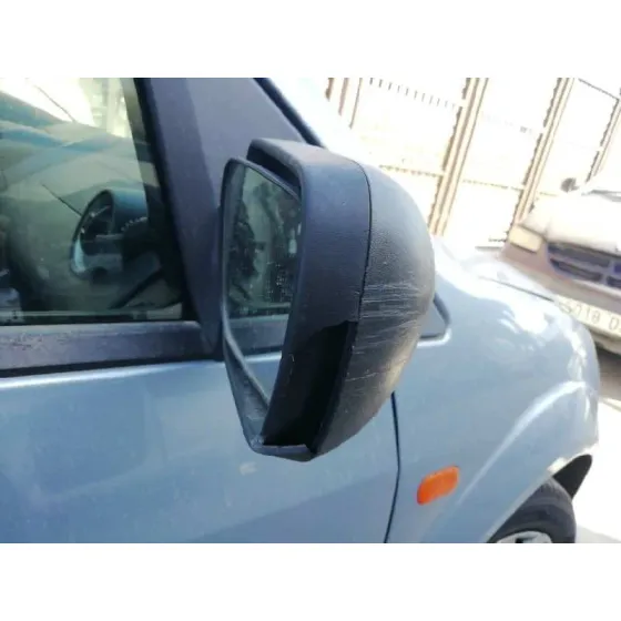 FORD FIESTA (CBK) '2005 AMBIENTE AZUL
