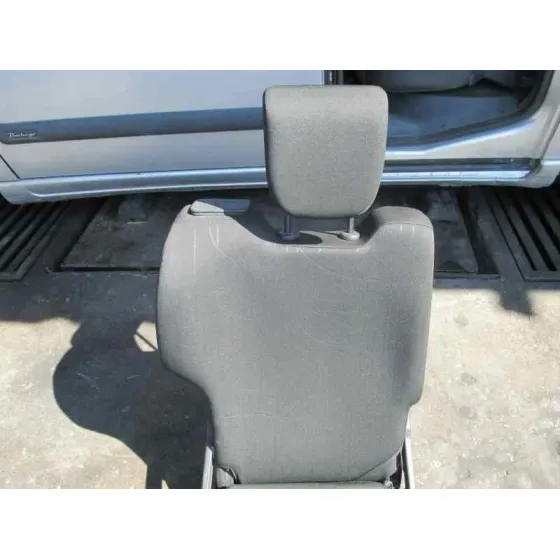 TOYOTA YARIS '2010 LIVE BLANCO