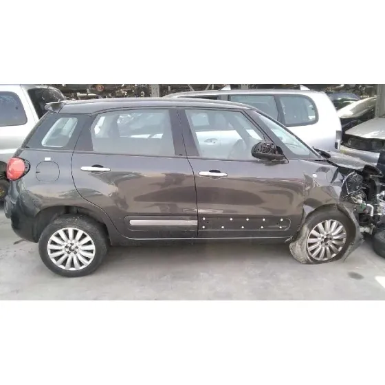 FIAT 500 L (330) '2014 BASIC NEGRO