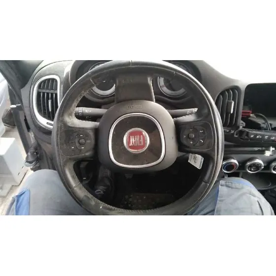 FIAT 500 L (330) '2014 BASIC NEGRO