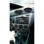 FORD FOCUS BERLINA (CAK) FORD FOCUS BERLINA (CAK) '2004 AMBIENTE AZUL 1998