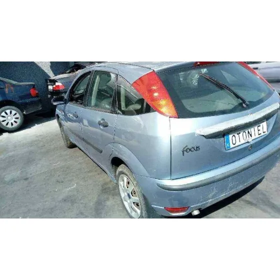 FORD FOCUS BERLINA (CAK) '2004 AMBIENTE AZUL