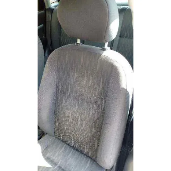 FORD FOCUS BERLINA (CAK) '2004 AMBIENTE AZUL