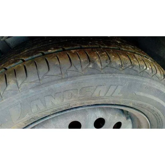 FORD FOCUS BERLINA (CAK) '2004 AMBIENTE AZUL