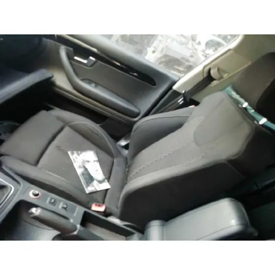 SEAT EXEO ST (3R5)(2009>) '2009 SPORT ROJO
