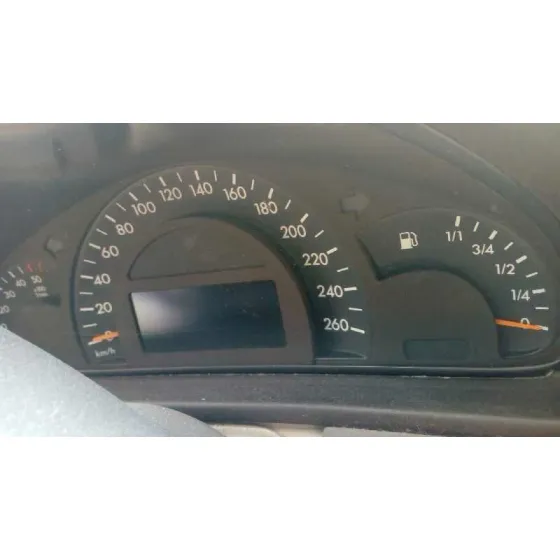 MERCEDES CLASE C (W203) BERLINA '2000 200 CDI (203.004) VERDE/CALCINADO