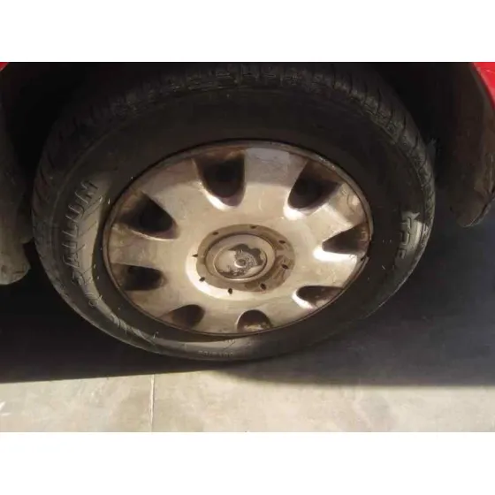 VOLKSWAGEN LUPO (6X1/6E1) '2005 ADVANCE ROJO