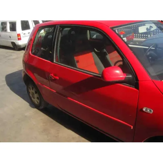 VOLKSWAGEN LUPO (6X1/6E1) '2005 ADVANCE ROJO