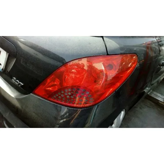 PEUGEOT 207 '2009 1.4 NEGRO