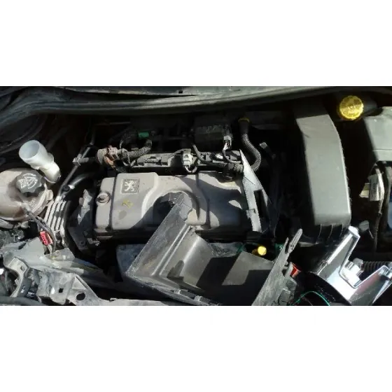 PEUGEOT 207 '2009 1.4 NEGRO