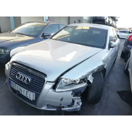AUDI A6 BERLINA (4F2) '2005 2.7 TDI GRIS