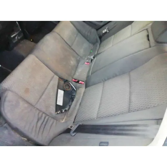 AUDI A6 BERLINA (4F2) '2005 2.7 TDI GRIS