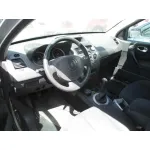 RENAULT MEGANE II CLASSIC BERLINA RENAULT MEGANE II CLASSIC BERLINA '2004 CONFORT AUTHENTIQUE GRIS 2003