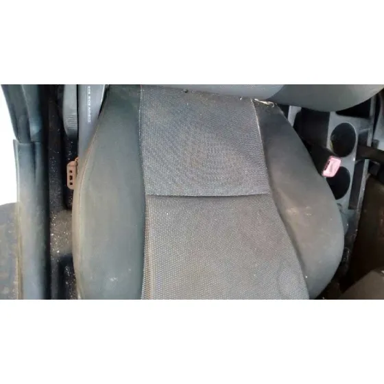 TOYOTA COROLLA VERSO (R1) '2005 2.0 D-4D LUNA BLANCO