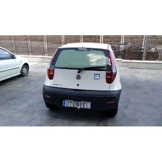 FIAT PUNTO BERLINA (188) '2011 1.3 JTD CLASSIC BLANCO