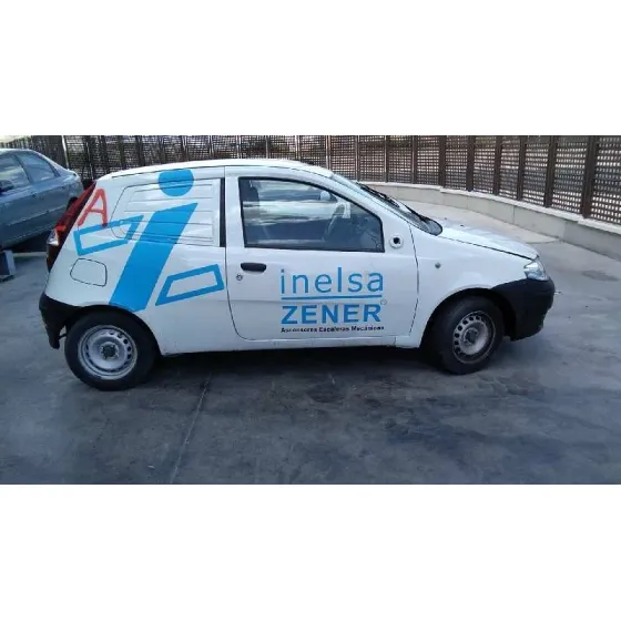 FIAT PUNTO BERLINA (188) '2011 1.3 JTD CLASSIC BLANCO