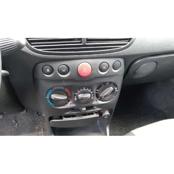 FIAT PUNTO BERLINA (188) '2011 1.3 JTD CLASSIC BLANCO