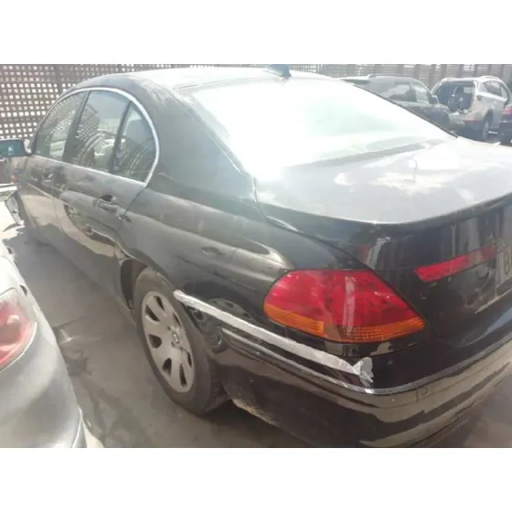 BMW SERIE 7 (E65/E66) '2005 730D NEGRO