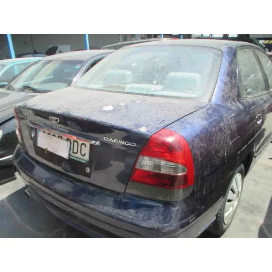 DAEWOO NUBIRA BERLINA '2000 CLASSIC SE AZUL
