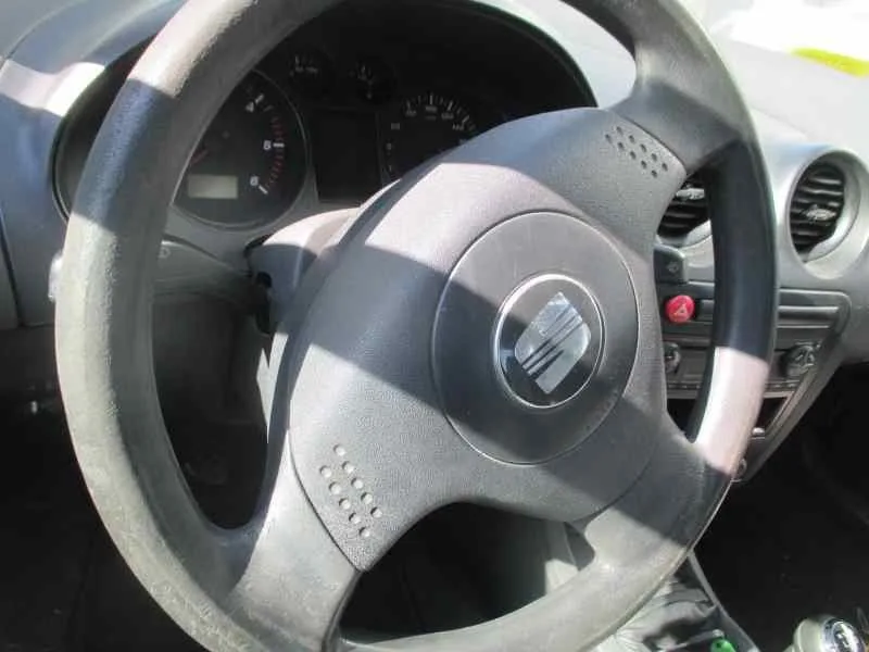 SEAT IBIZA (6L1) '2003 COOL AMARILLO