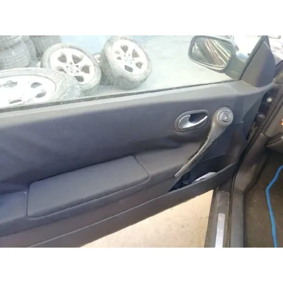 RENAULT MEGANE II COUPE/CABRIO '2014 1.9 DCI DIESEL NEGRO