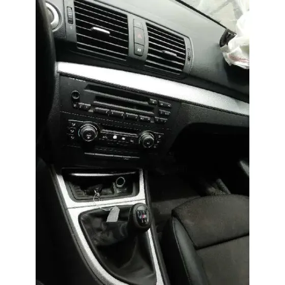 BMW SERIE 1 BERLINA (E81/E87) '2011 116D AZUL