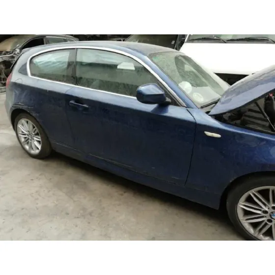 BMW SERIE 1 BERLINA (E81/E87) '2011 116D AZUL