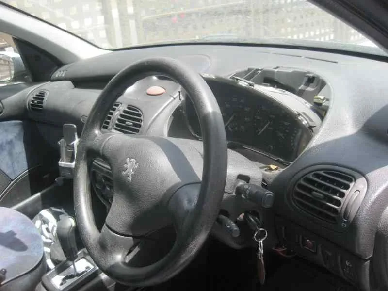 PEUGEOT 206 4-TRG. '2006 XT PLATA