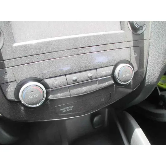 NISSAN QASHQAI (J11) '2016 N-CONNECTA PLATA