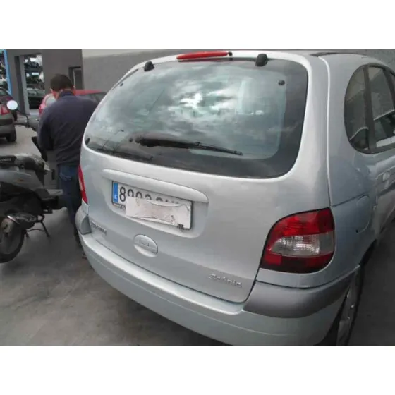 RENAULT SCENIC (JA..) '2003 1.6 16V DYNAMIQUE (JA0B/11) GRIS CLARO