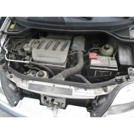 RENAULT SCENIC (JA..) '2003 1.6 16V DYNAMIQUE (JA0B/11) GRIS CLARO