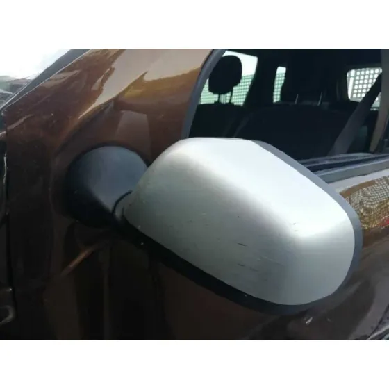 DACIA DUSTER '2011 AMBIANCE 4X2 MARRON METALIZADO