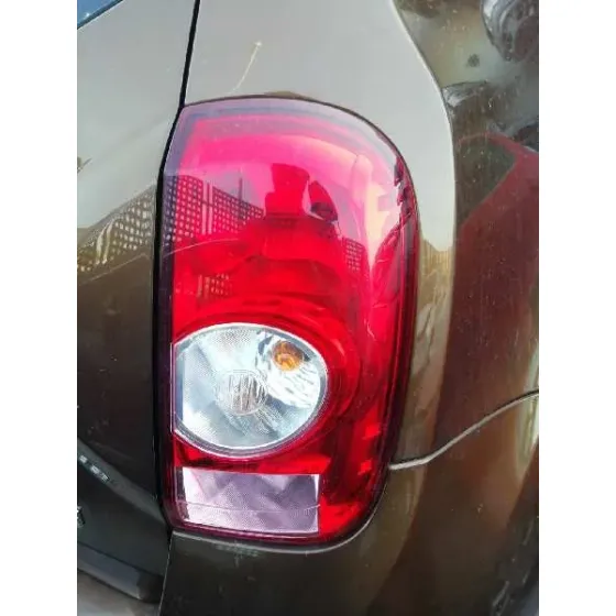 DACIA DUSTER '2011 AMBIANCE 4X2 MARRON METALIZADO