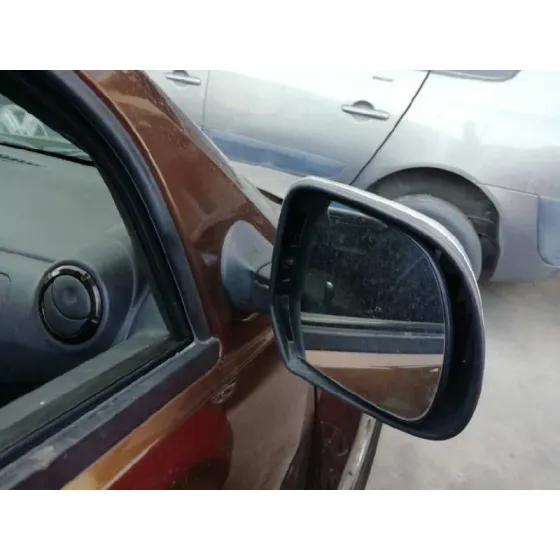DACIA DUSTER '2011 AMBIANCE 4X2 MARRON METALIZADO