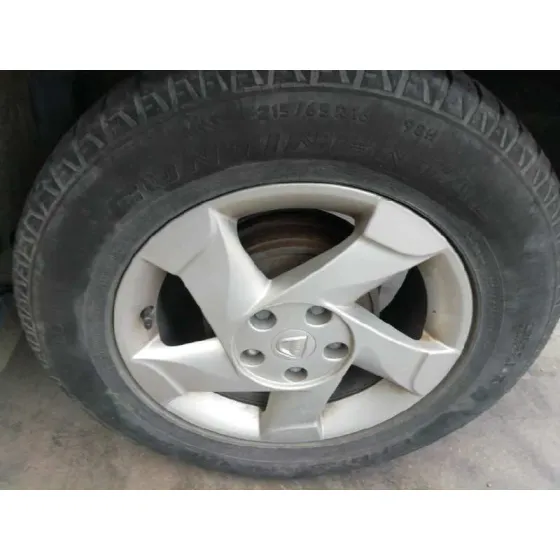DACIA DUSTER '2011 AMBIANCE 4X2 MARRON METALIZADO