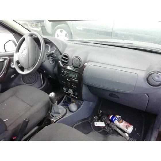 DACIA DUSTER '2011 AMBIANCE 4X2 MARRON METALIZADO