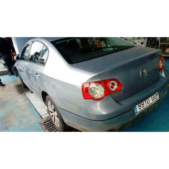 VOLKSWAGEN PASSAT BERLINA (3C2) '2008 EDITION AZUL
