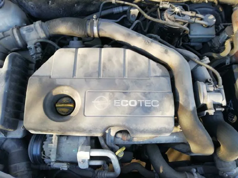 OPEL ASTRA H BERLINA '2007 COSMO GRIS