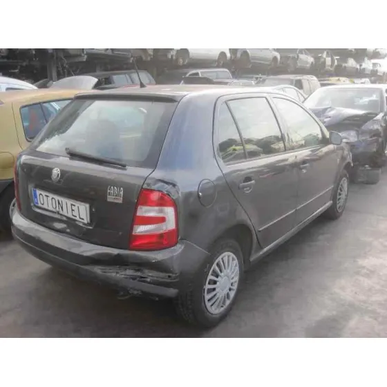 SKODA FABIA (6Y2/6Y3) '2007 1.2 12V GRIS