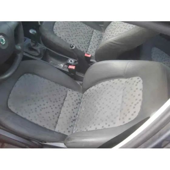 SKODA FABIA (6Y2/6Y3) '2007 1.2 12V GRIS