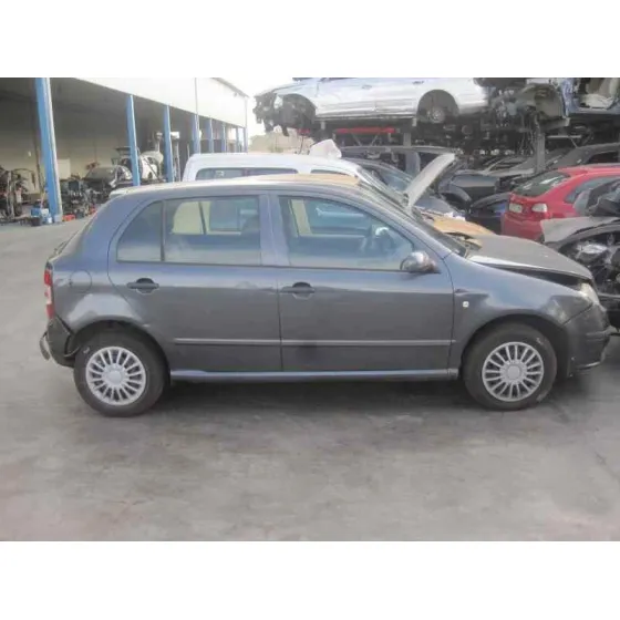 SKODA FABIA (6Y2/6Y3) '2007 1.2 12V GRIS