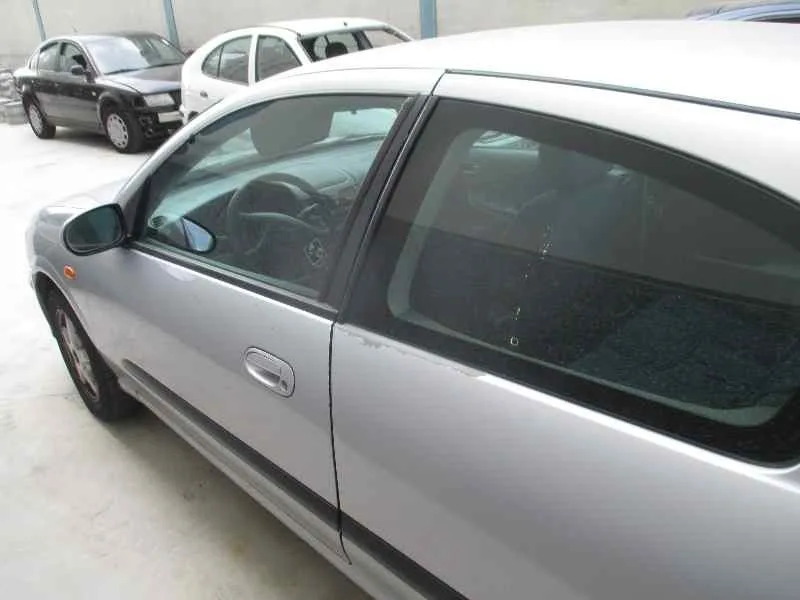 NISSAN ALMERA (N16/E) '2002 AMBIENCE PLATA