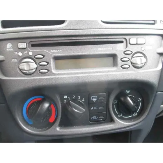NISSAN ALMERA (N16/E) '2002 AMBIENCE PLATA