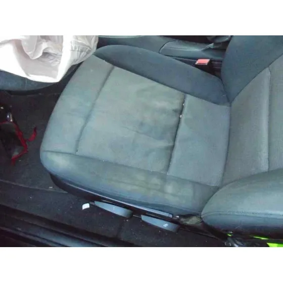 BMW SERIE 1 BERLINA (E81/E87) '2006 118D NEGRO