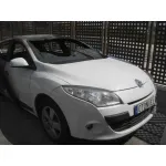 RENAULT MEGANE III BERLINA 5 P RENAULT MEGANE III BERLINA 5 P '2011 DYNAMIQUE BLANCO 2008