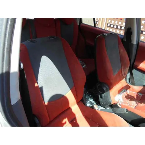 SMART FORFOUR '2005 BASICO (55KW) ROJO