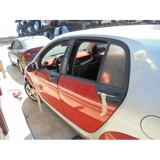 SMART FORFOUR '2005 BASICO (55KW) ROJO
